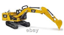 02484 CAT Excavator