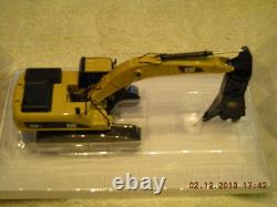 55283 Cat 336D L Hydraulic Excavator With Scrap/Demolition Shear NEW IN BOX