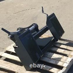 Cat Excavator To Skid Steer Quick Attach Fits 304 / 303.5