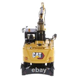 Diecast Masters 1/50 CAT M318 Wheeled Excavator with Bucket & Grapple 85956