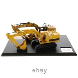 Diecast Masters 85715 Cat 225 and 323 Excavators 1/50 Scale Diecast Model Set