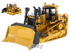 Model Crew Industrial diecast Master Cat D10T2 Scale 150 vehicles Digger
