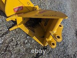 Godet de creusement pour excavatrice Cat 305 E50 à trapèze à usage intensif avec broches de 45 mm