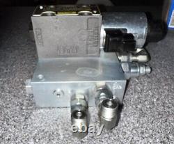 NOUVELLE VALVE DE VERROUILLAGE DE COUPLEUR HYDRAULIQUE POUR EXCAVATRICES IC-6723-24 Technologie de circuit hydraulique #